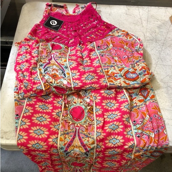 Pink Patterned Maxi Dress - Picture 3 of 3